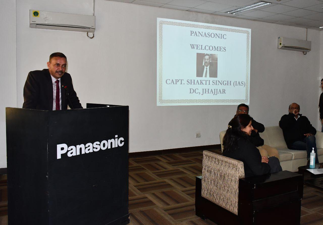 Read more about the article जीवन में अच्छे आइडिया लेकर कार्य करने से सफलता संभव : डीसी