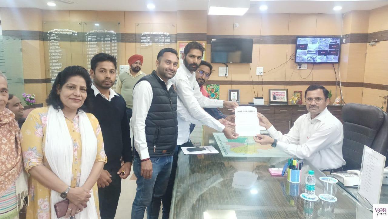 Read more about the article गरीबो के हको का लुत्फ साधन सम्पन्न लोगों द्वारा बेफिक्री से उठवा रही है भाजपा सरकार – अमन वशिष्ठ