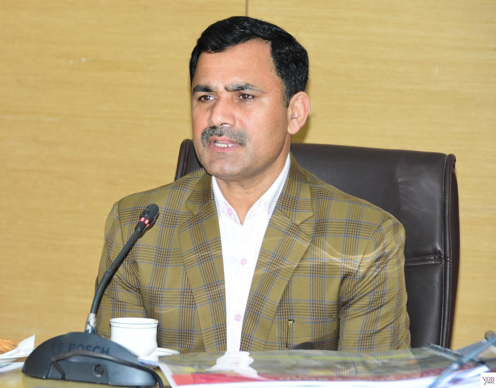 Read more about the article बच्चा गोद लेने के लिए केवल मान्यता प्राप्त दत्तक एजेंसियों से करें सम्पर्क – उपायुक्त यशपाल