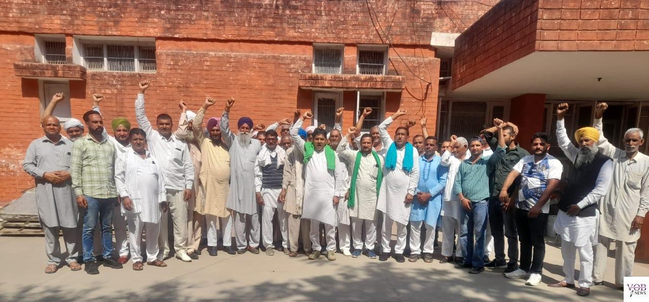 Read more about the article साजिश के तहत गलत तरीके से प्रदेश की जनता को लूट रही है सरकार : विक्रम कसाना