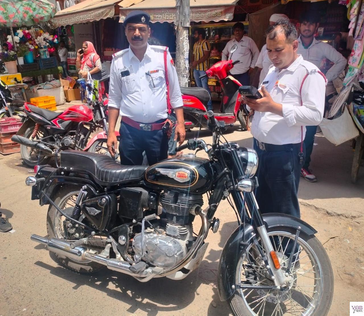 Read more about the article सीलिंग प्लान के तहत जिला में नाकाबंदी , चरस के साथ एक आरोपी काबू