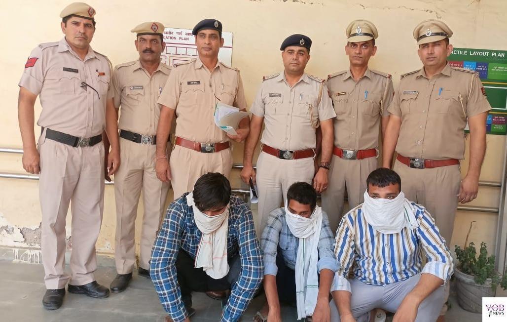 Read more about the article गाड़ी छिनने की वारदात को सुलझाया