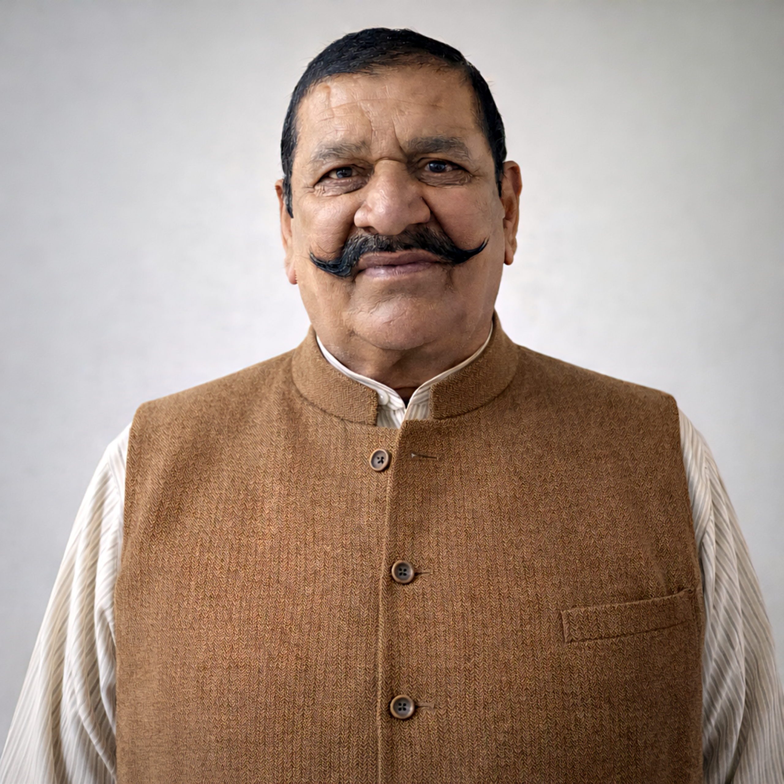 Read more about the article बहादुरगढ़ में अपराध की बढ़ती घटनाओं पर कांग्रेस के पूर्व विधायक राजेंद्र जून ने जताया रोष, कानून व्यवस्था पर उठाए सवाल