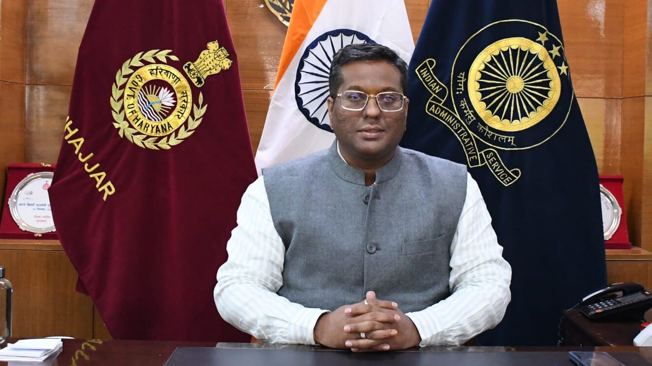 Read more about the article डीसी ने सेंसेस गु्रपिंग एक्सरसाइज मूल्यांकन में शानदार प्रगति पर निपुण मिशन टीम और विद्यार्थियों को दी बधाई