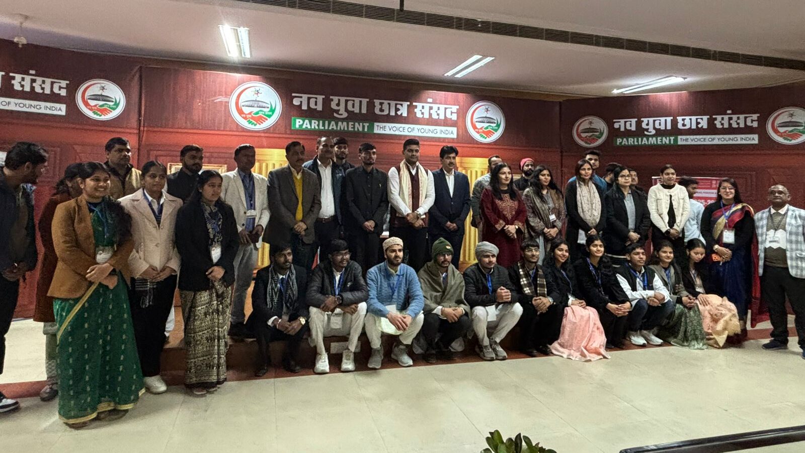 Read more about the article नव युवा छात्र संसद में हुआ नशे के विर्रुध प्रस्ताव पास